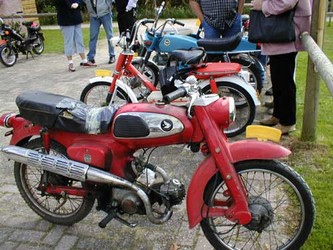 gammel model honda 50.jpg