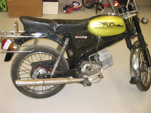 Original puch VZ Flagskib 004 (Small).jpg